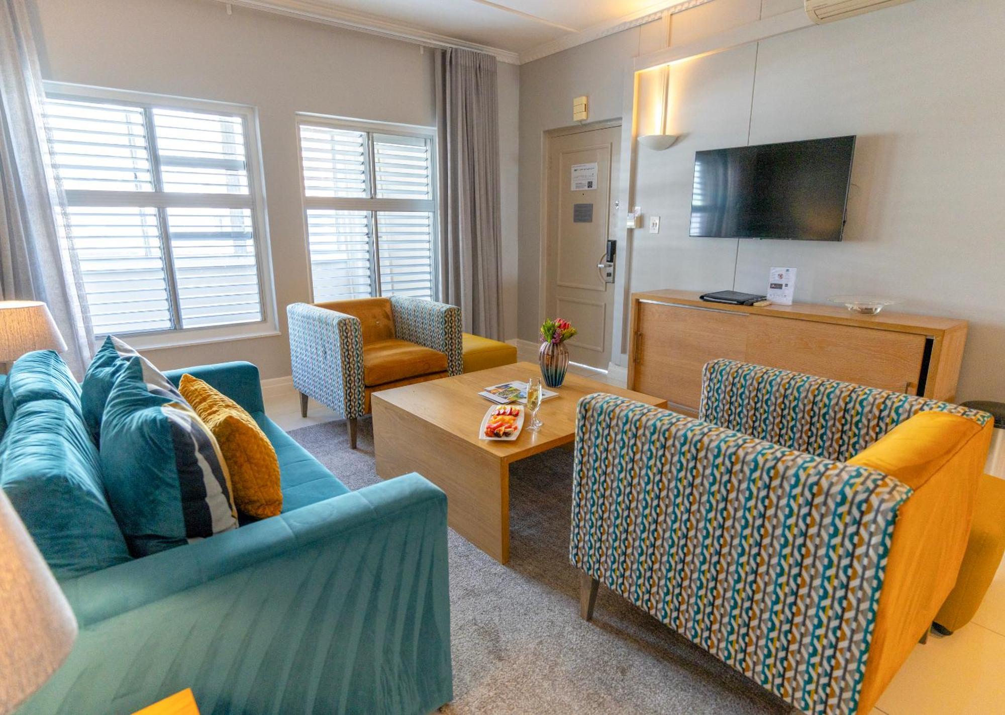 Peninsula All Suite Hotel By Dream Resorts Fokváros Kültér fotó